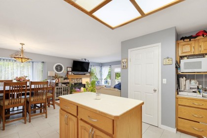 Photo 8 at 12476 231b Street, East Central, Maple Ridge