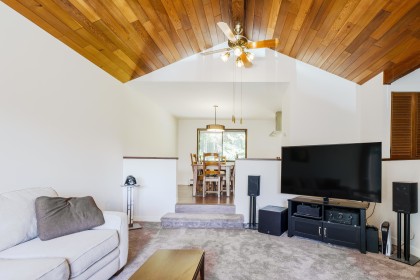 Photo 6 at 27573 Sayers Crescent, Northeast, Maple Ridge