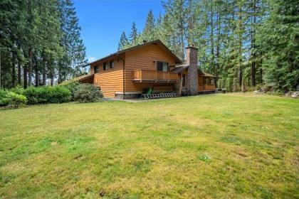 Photo 32 at 27573 Sayers Crescent, Northeast, Maple Ridge