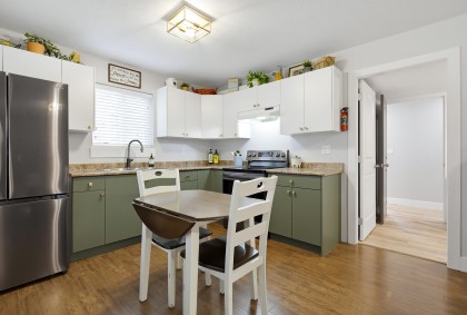 Photo 3 at 8708 Parker Court, Mission BC, Mission