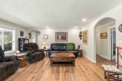 Photo 16 at 11 - 23100 129 Avenue, East Central, Maple Ridge