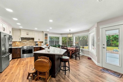 Photo 11 at 11 - 23100 129 Avenue, East Central, Maple Ridge