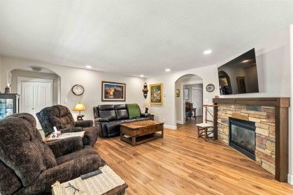 Photo 19 at 11 - 23100 129 Avenue, East Central, Maple Ridge