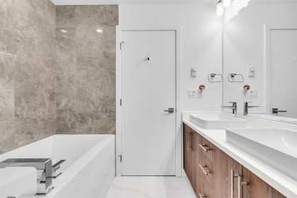 Photo 9 at 202 - 11703 Fraser Street, East Central, Maple Ridge