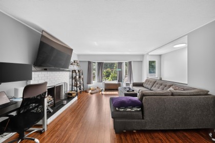 Photo 6 at 20835 Wicklund Avenue, Northwest Maple Ridge, Maple Ridge