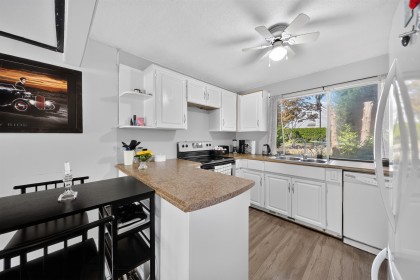 Photo 28 at 20835 Wicklund Avenue, Northwest Maple Ridge, Maple Ridge