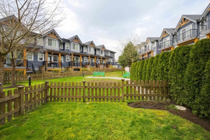Photo 9 at 22 - 22810 113 Avenue, East Central, Maple Ridge