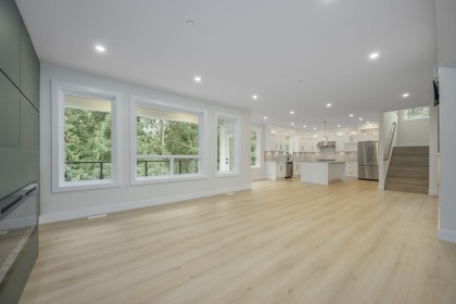 Photo 6 at 23349 Cross Road, Silver Valley, Maple Ridge
