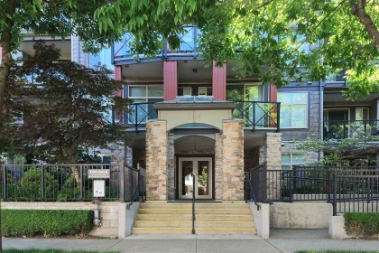 Photo 1 at 310 - 2336 Whyte Avenue, Central Pt Coquitlam, Port Coquitlam