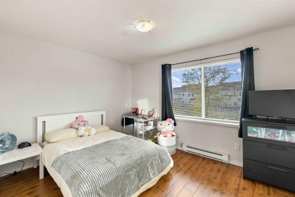 Photo 17 at 17 - 19572 Fraser Way, South Meadows, Pitt Meadows