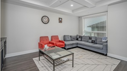 Photo 3 at 2 - 10480 248 Street, Thornhill MR, Maple Ridge