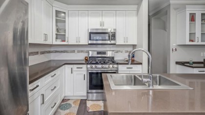 Photo 10 at 2 - 10480 248 Street, Thornhill MR, Maple Ridge