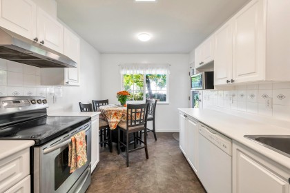 Photo 8 at 29 - 11229 232 Street, East Central, Maple Ridge