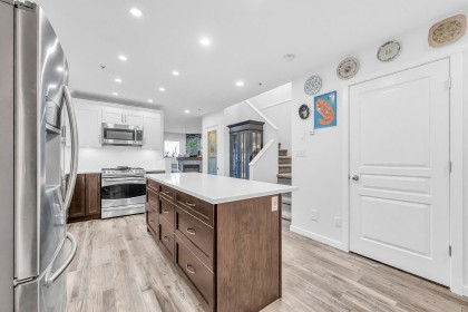 Photo 10 at 7 - 12267 190 Street, Central Meadows, Pitt Meadows