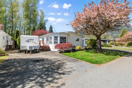 Photo 1 at 13 - 41168 Lougheed Highway, Dewdney Deroche, Mission