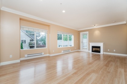 Photo 10 at 301 - 22150 Dewdney Trunk Road, West Central, Maple Ridge