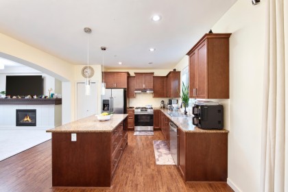 Photo 12 at 10758 Beecham Place, Thornhill MR, Maple Ridge