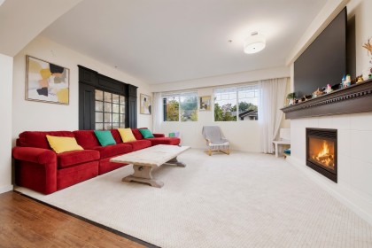 Photo 8 at 10758 Beecham Place, Thornhill MR, Maple Ridge