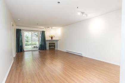 Photo 2 at 22 - 12449 191 Street, Mid Meadows, Pitt Meadows