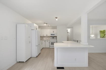 Photo 10 at 32138 Holiday Avenue, Mission BC, Mission