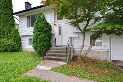 Photo 4 at 32138 Holiday Avenue, Mission BC, Mission