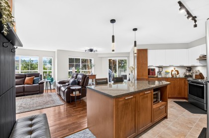 Photo 2 at 123 - 19673 Meadow Gardens Way, North Meadows PI, Pitt Meadows
