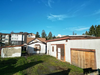 Photo 9 at 22328 St Anne Avenue, West Central, Maple Ridge