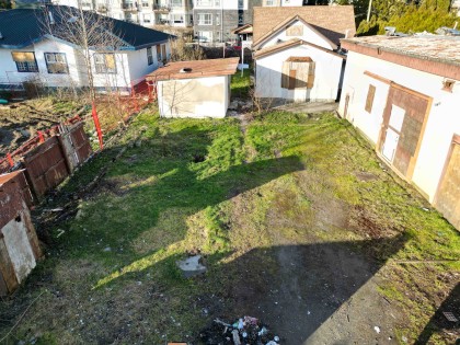 Photo 11 at 22328 St Anne Avenue, West Central, Maple Ridge