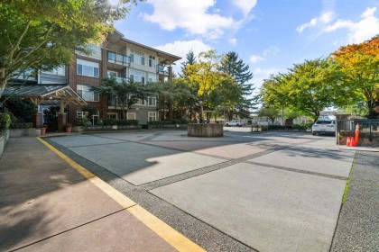 Photo 6 at 204 - 11950 Harris Road, Central Meadows, Pitt Meadows