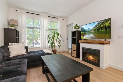 Photo 13 at 204 - 11950 Harris Road, Central Meadows, Pitt Meadows