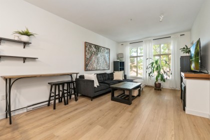 Photo 9 at 204 - 11950 Harris Road, Central Meadows, Pitt Meadows