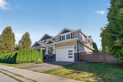 Photo 2 at 12080 193a Street, Central Meadows, Pitt Meadows