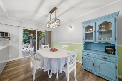 Photo 8 at 12092 Glenhurst Street, East Central, Maple Ridge