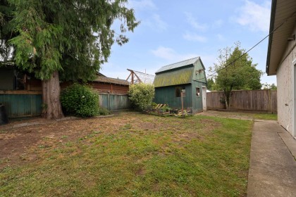 Photo 32 at 22702 123 Avenue, East Central, Maple Ridge