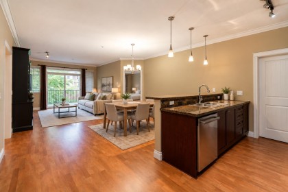 Photo 3 at 322 - 12258 224 Street, East Central, Maple Ridge