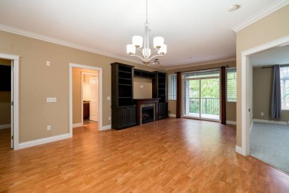 Photo 10 at 322 - 12258 224 Street, East Central, Maple Ridge