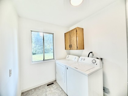 Photo 26 at 14827 Sylvester Road, Durieu, Mission