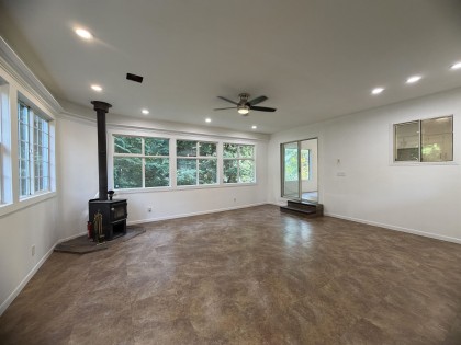 Photo 11 at 14827 Sylvester Road, Durieu, Mission