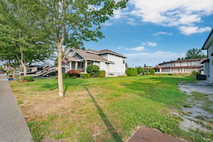 Photo 5 at 23217 117 Avenue, Cottonwood MR, Maple Ridge