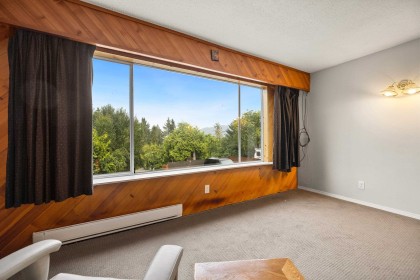 Photo 6 at 34692 Dewdney Trunk Road, Hatzic, Mission