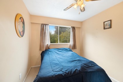 Photo 12 at 34692 Dewdney Trunk Road, Hatzic, Mission