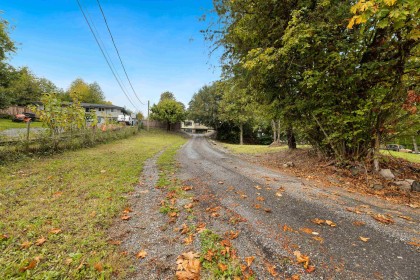 Photo 37 at 34692 Dewdney Trunk Road, Hatzic, Mission