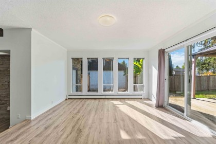 Photo 9 at 20225 Lorne Avenue, Southwest Maple Ridge, Maple Ridge