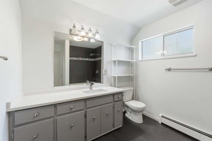 Photo 24 at 20225 Lorne Avenue, Southwest Maple Ridge, Maple Ridge