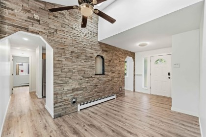 Photo 4 at 20225 Lorne Avenue, Southwest Maple Ridge, Maple Ridge