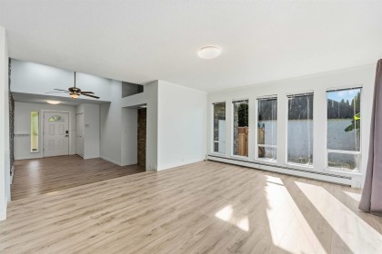 Photo 8 at 20225 Lorne Avenue, Southwest Maple Ridge, Maple Ridge