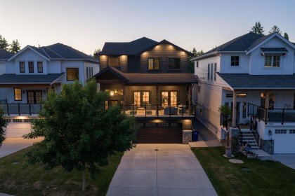 Photo 3 at 20859 Golf Lane, Southwest Maple Ridge, Maple Ridge