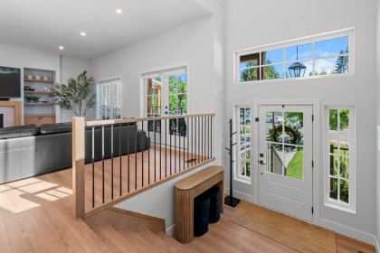 Photo 4 at 20859 Golf Lane, Southwest Maple Ridge, Maple Ridge