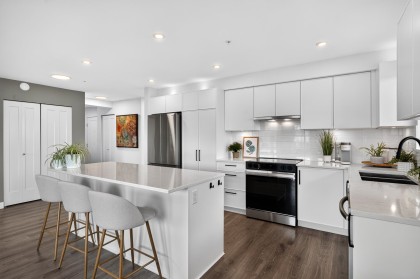 Photo 6 at 503 - 22575 Brown Avenue, East Central, Maple Ridge