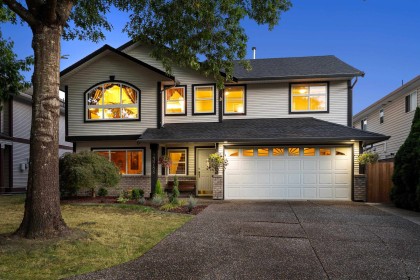 Photo 2 at 23788 120b Avenue, East Central, Maple Ridge